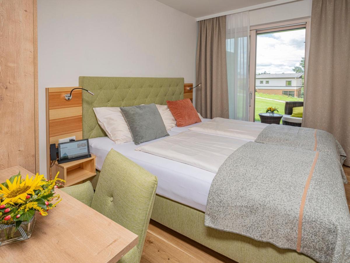 Hotel Ottenstein - Das Wohlfuehlhotel Rastenfeld ภายนอก รูปภาพ